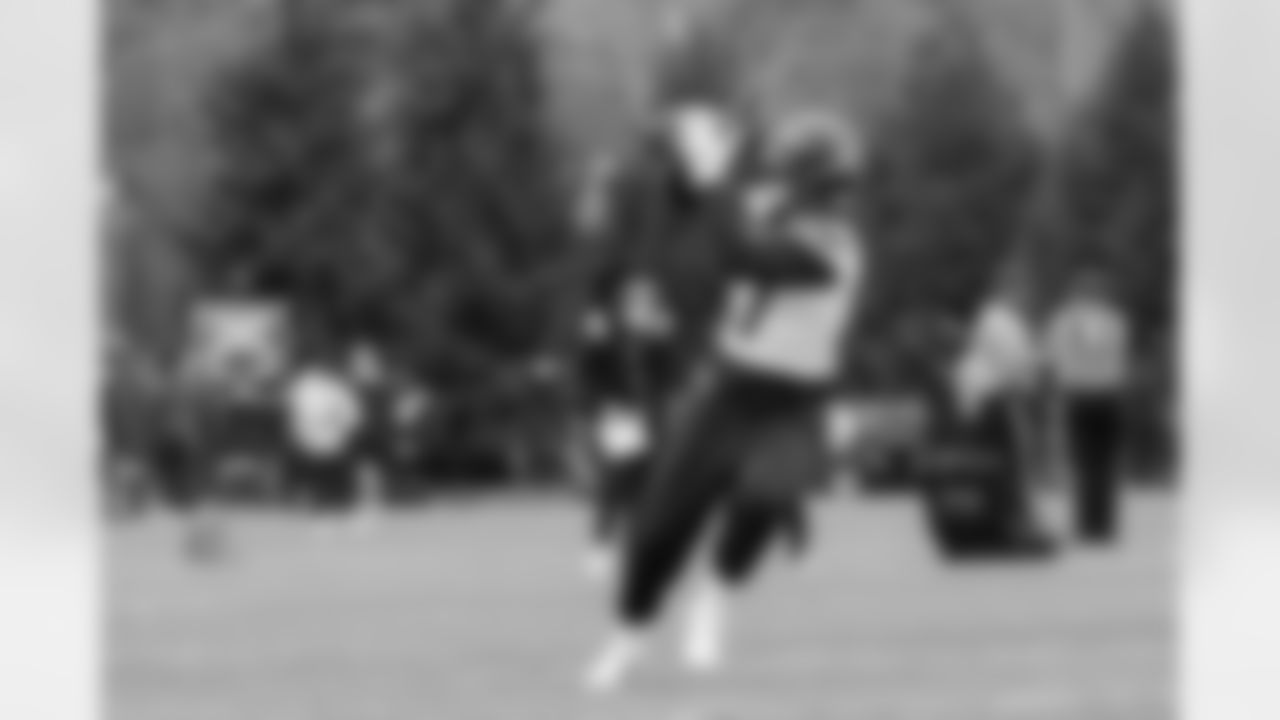Seahawks tight end Noah Fant (87) practiced at the Virginia Mason Athletic Center on Wednesday, January 1, 2025.
