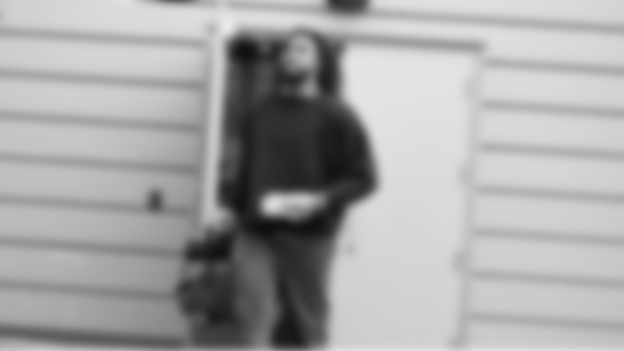 Seahawks defensive end Leonard Williams (99) departed the Virginia Mason Athletic Center on November 1, 2025.