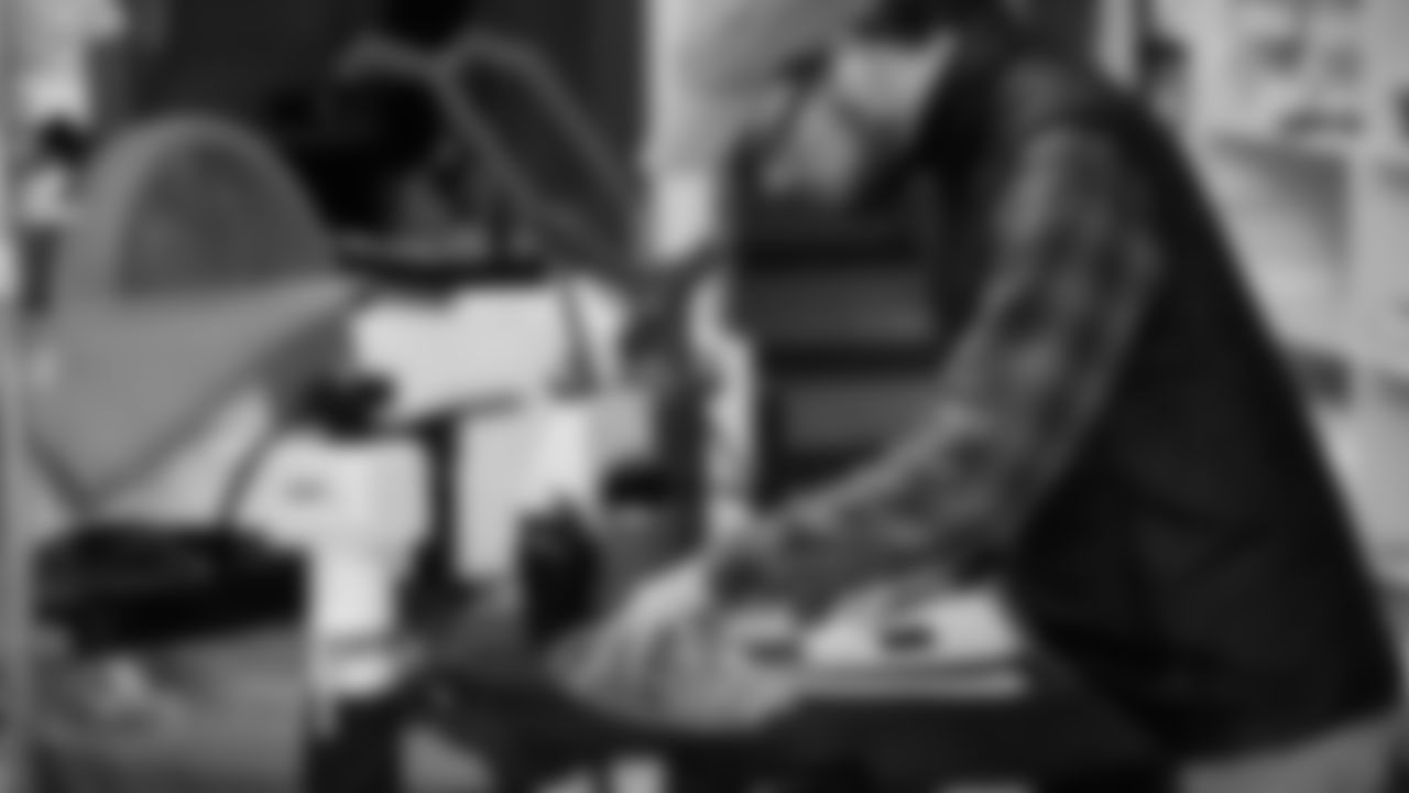 The Seahawks will wear their college navy jerseys vs. the New England Patriots in Super Bowl LX. The jersey features three patches including one to celebrate the Seahawks 50th season, one honoring the 250th anniversary of the United States and the Super Bowl LX logo.