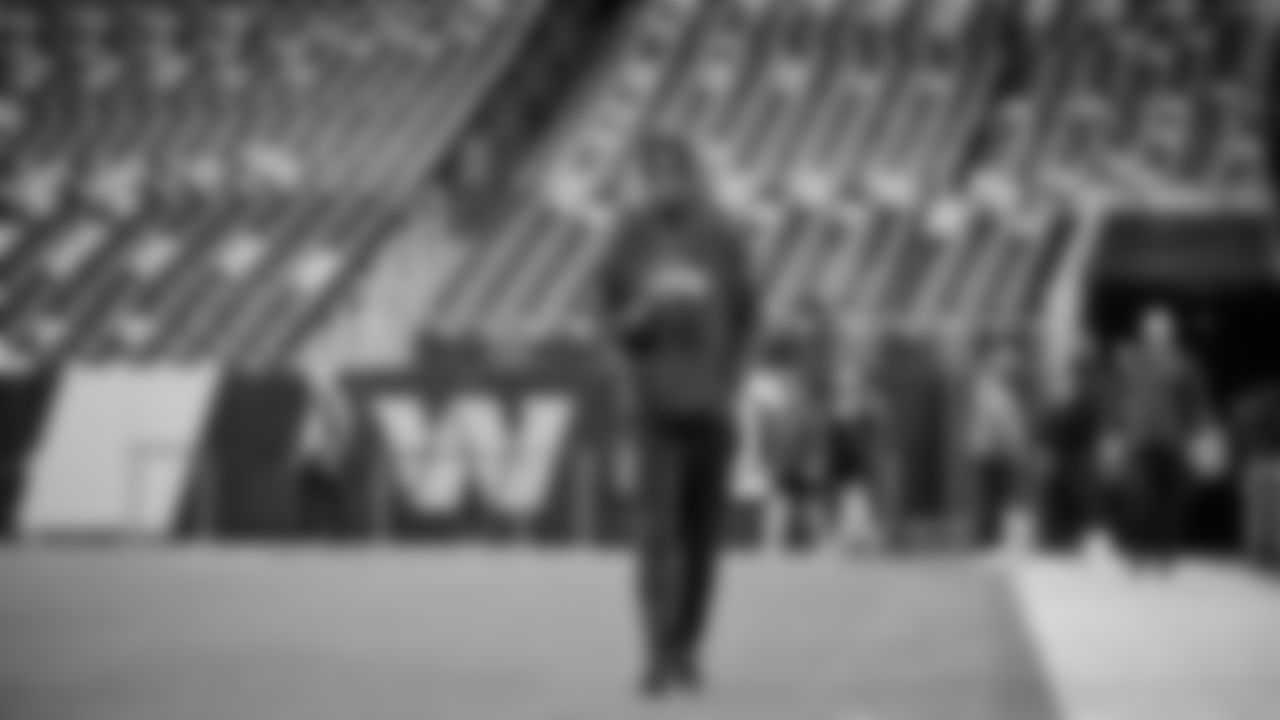 Seahawks cornerback Nehemiah Pritchett (28) warms up at Northwest Stadium for the Sunday Night Football matchup at the Washington Commanders in Week 9.