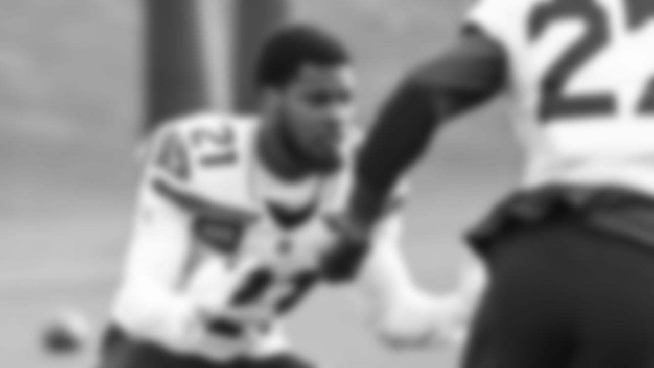 Seahawks cornerback Devon Witherspoon (21) practiced on Wednesday, October 29, 2025 at the Virginia Mason Athletic Center.