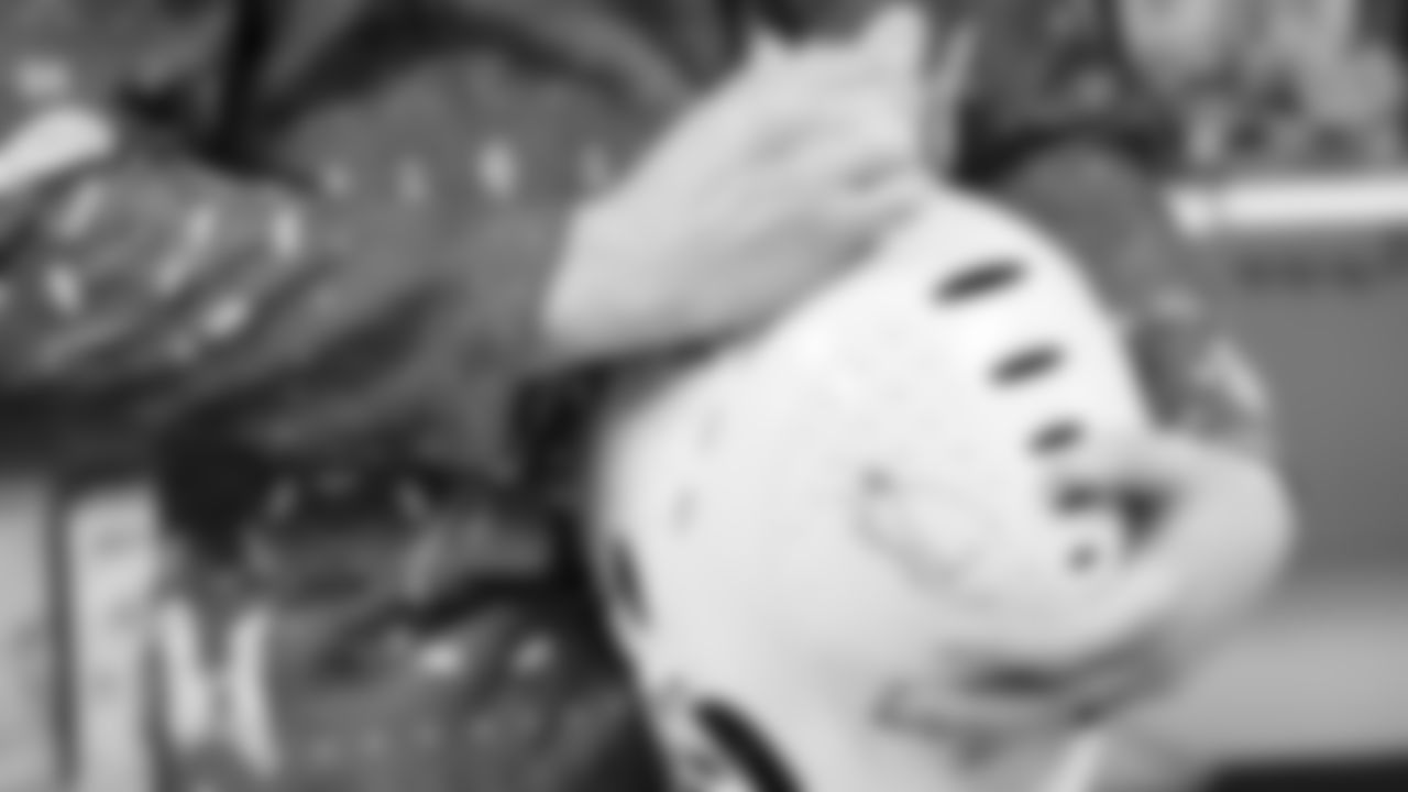 Seahawks Fullback Brady Russell, the Seahawks Dancers, and Blitz spent the day volunteering at Santa's Castle on Joint Base Lewis-McChord to celebrate the holidays and support service members and their families.