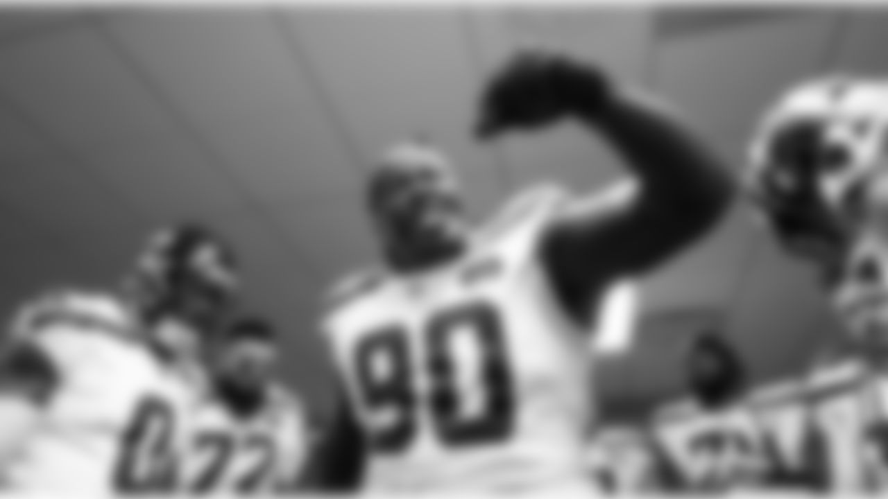 Seahawks veteran leader Jarran Reed gives an impassioned speech to the team before the game.