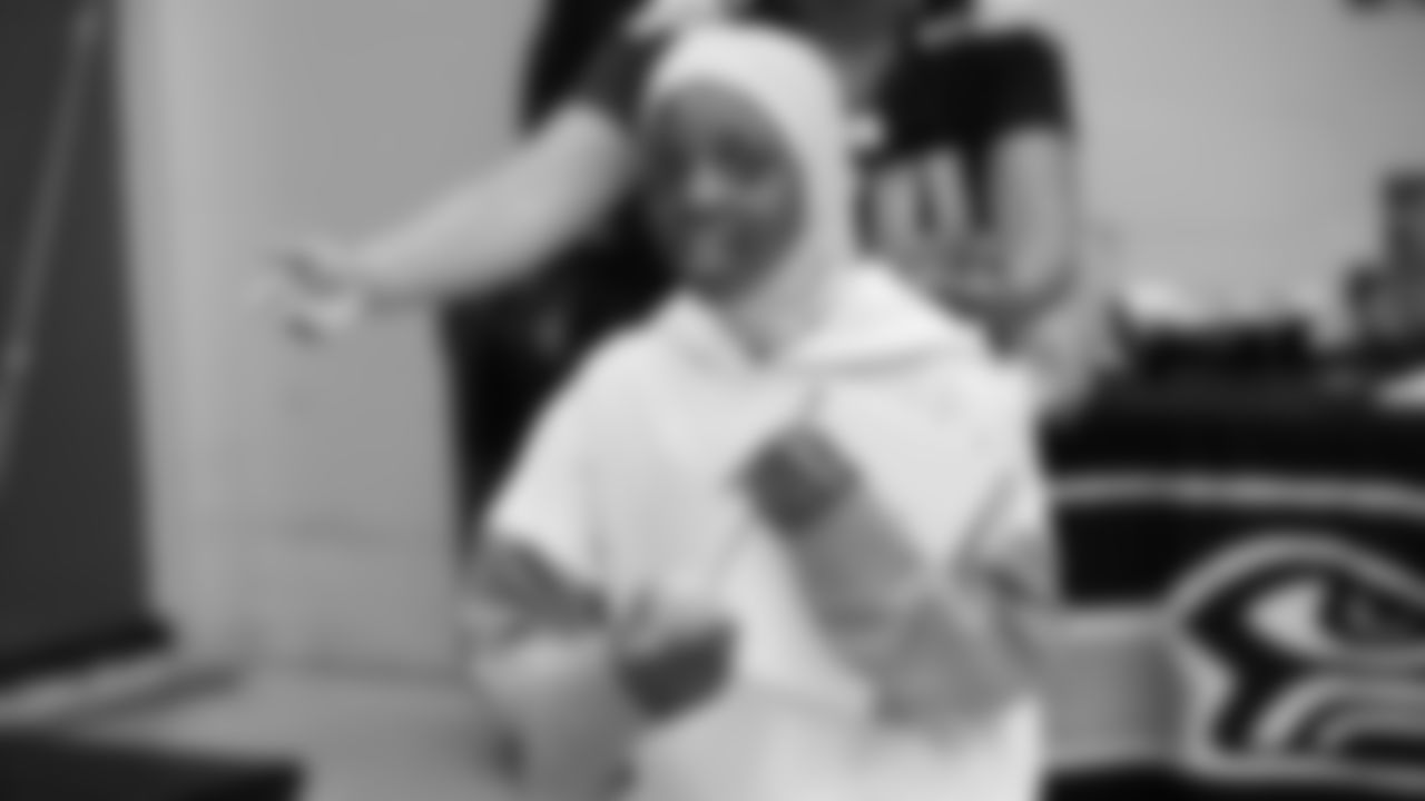 The Seattle Seahawks visited Rainier View Elementary with special appearances from Seahawk Dancers and Legend Garry Gilliam on December 11, 2025.