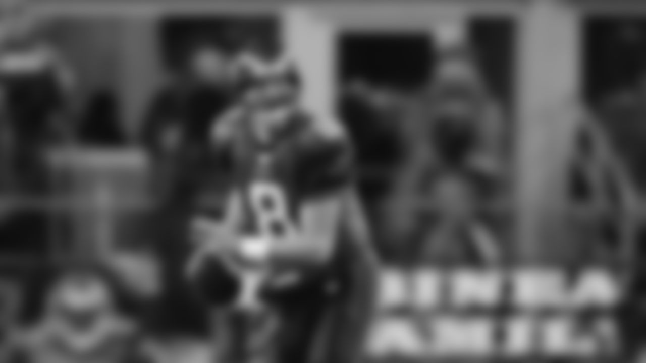 QB Matt Hasselbeck 2001-2010