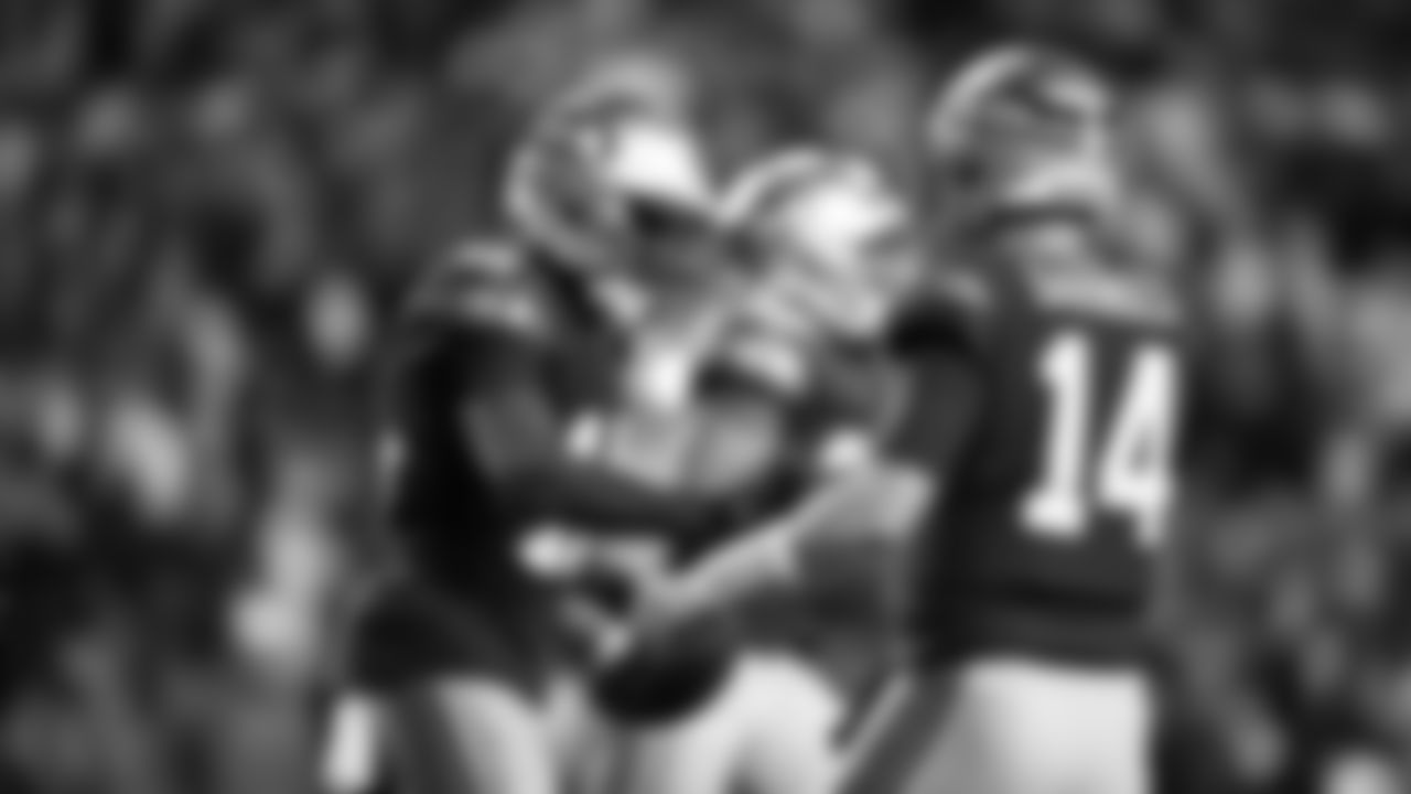 Seattle Seahawks at Washington Commanders for a week 9 throwback matchup on Nov 2, 2025