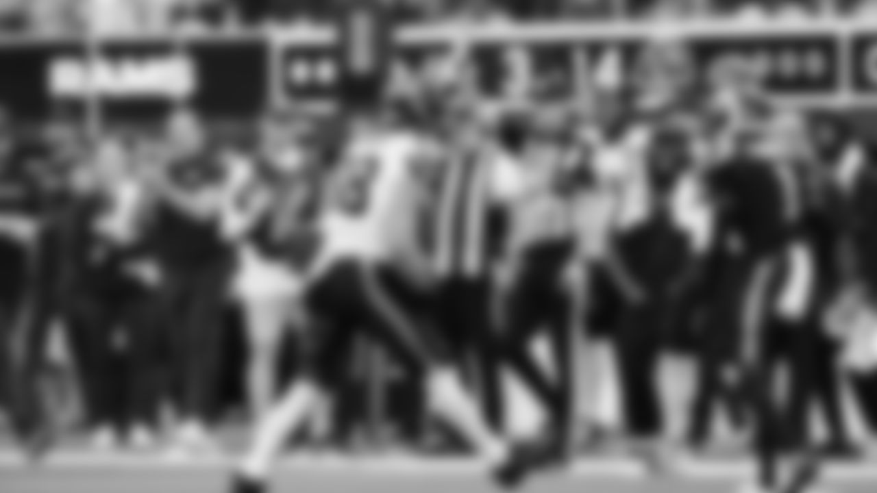 Seahawks at Rams on November 16, 2025