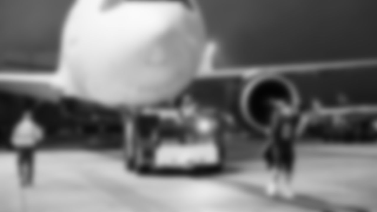 The Seahawks and Delta Air Lines hosted the annual Holiday in the Hangar event on December 2, 2025 to spread holiday cheer.