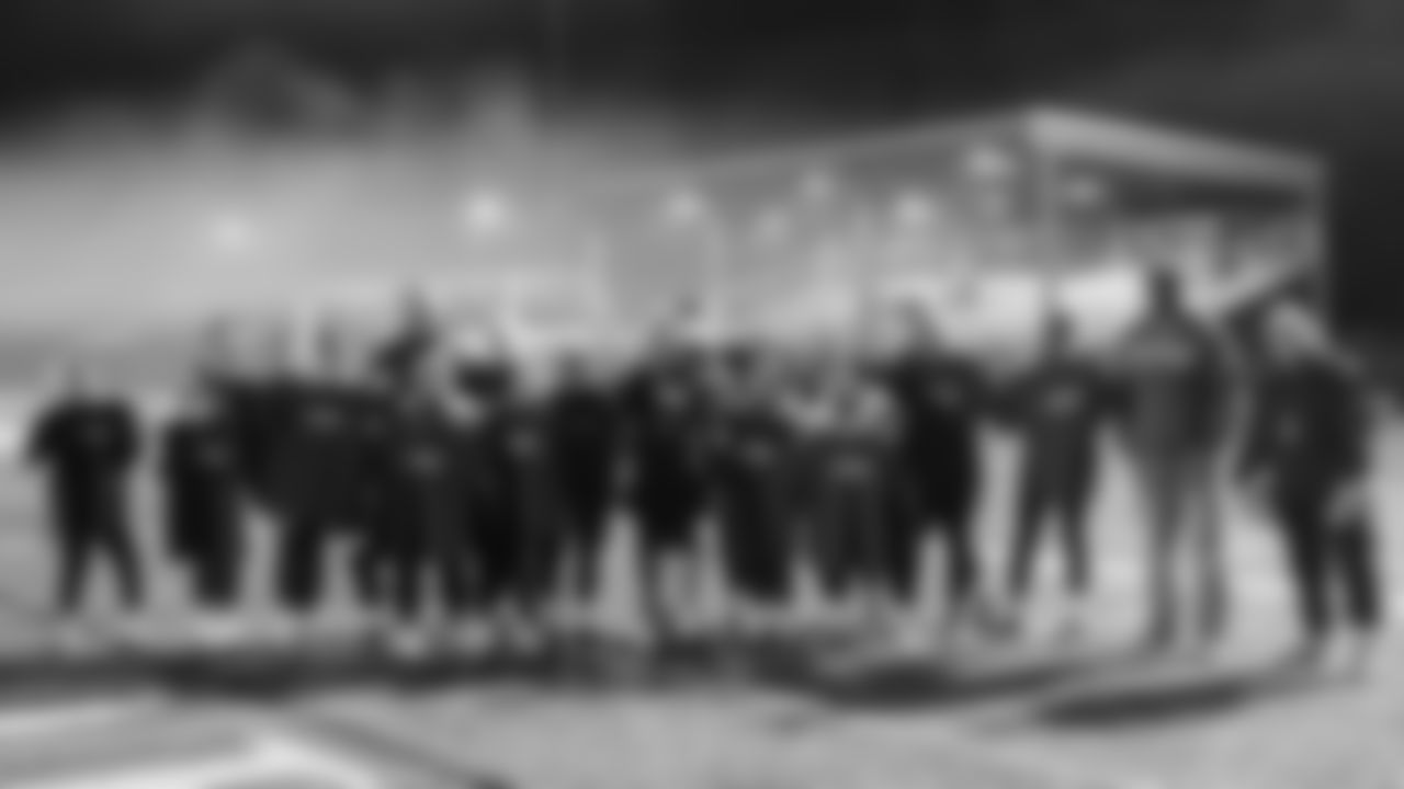 The Seahawks visited Tahoma High School on Tuesday, January 13, 2026 with Seahawks Legend Orlando Huff for the last Girls Flag Takeover of the season featuring the varsity game between Todd Beamer High School vs. Tahoma High School.