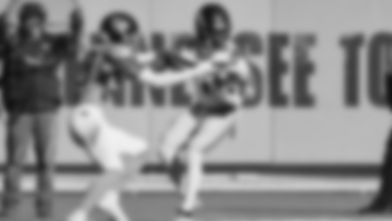 Seahawks at Titans on November 23, 2025