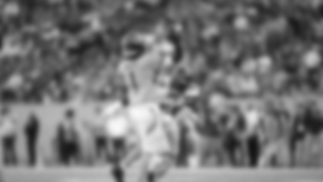 Seahawks at Titans on November 23, 2025