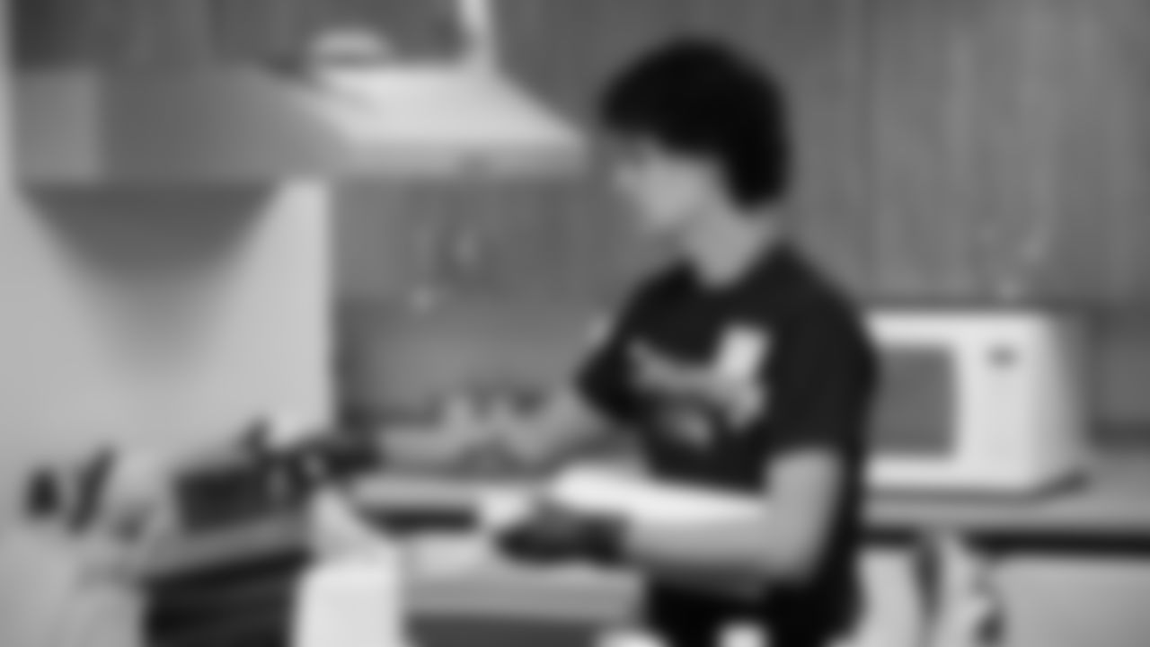 The 2025 Seahawks Intern Class volunteered at the Ronald McDonald House Charities of Western Washington & Alaska for their Intern Day of Service on Thursday, October 30th, 2025