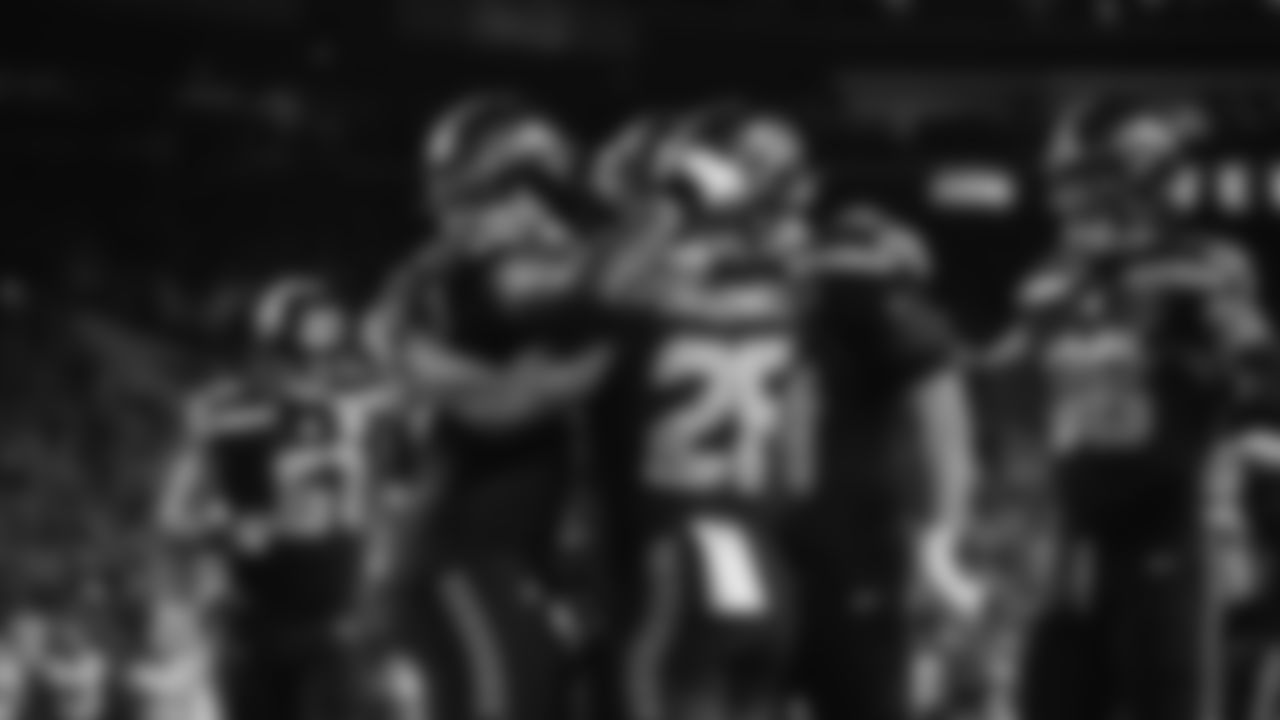 Seahawks tackle Charles Cross (67) vs. the Houston Texans in Week 7.