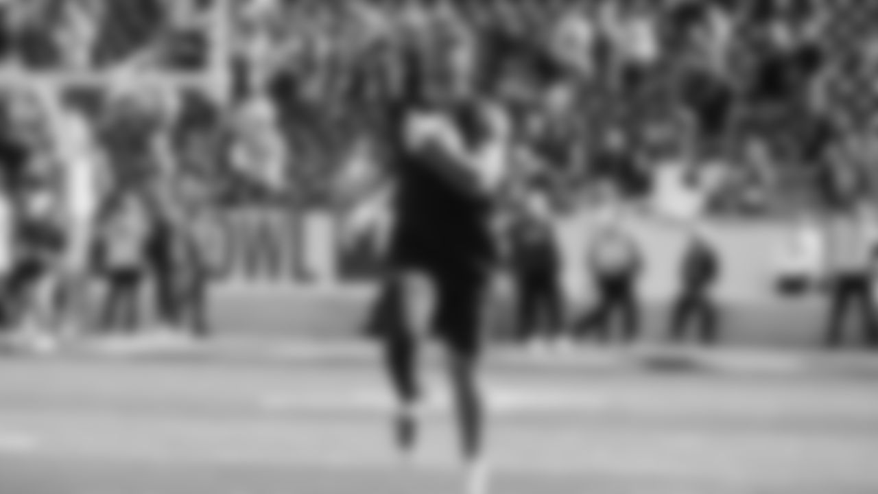 The Seahawks warm up ahead of Super Bowl LX vs. the Patriots at Levi's Stadium on Sunday, February 8, 2026.