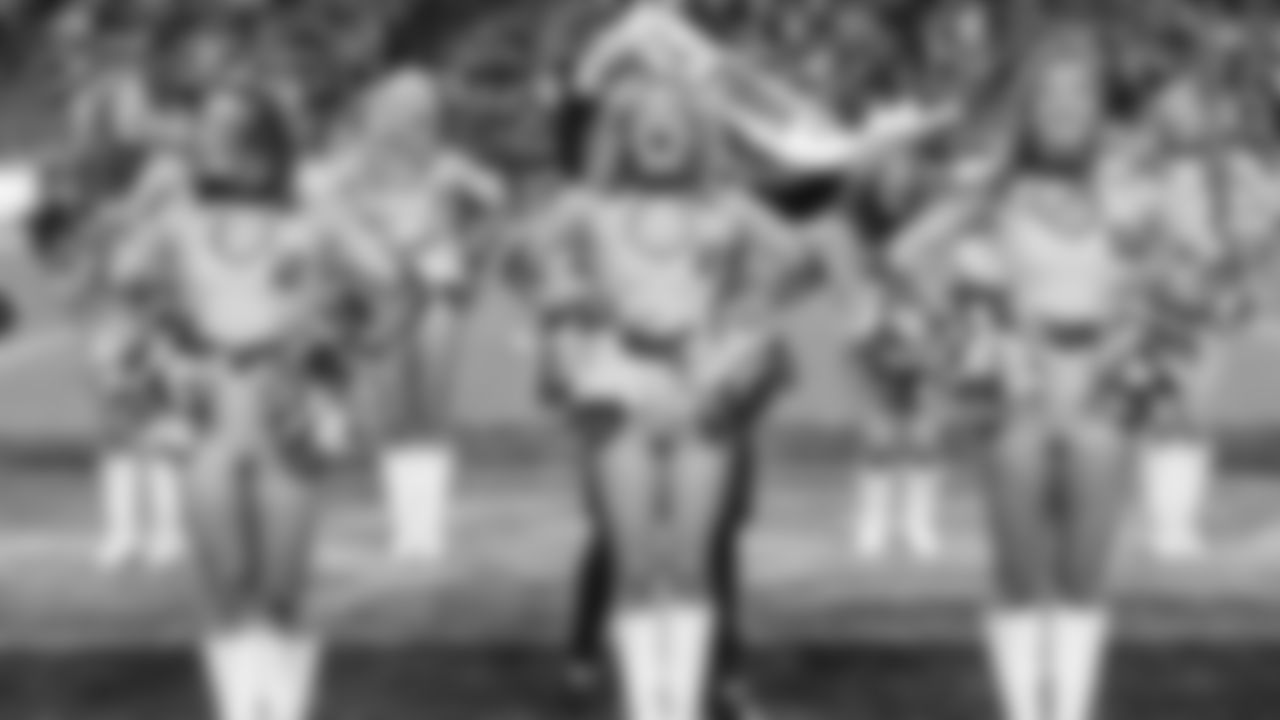 Congrats to Seahawks Pro Bowl Cheerleader, Ashli! Ashli was selected for the 2026 Pro Bowl and was recognized during Week 16 vs. the Los Angeles Rams on December 18, 2025 at Lumen Field.