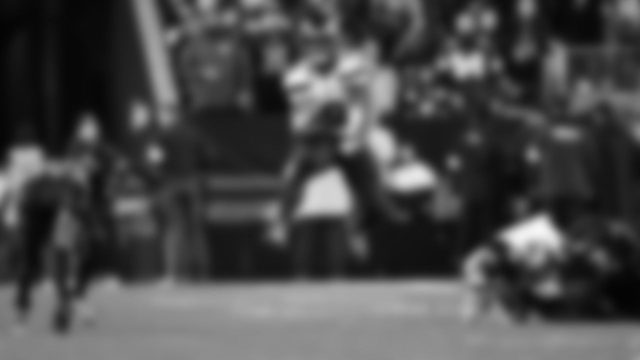 Seahawks vs. 49ers in Week 18 on January 3, 2026.