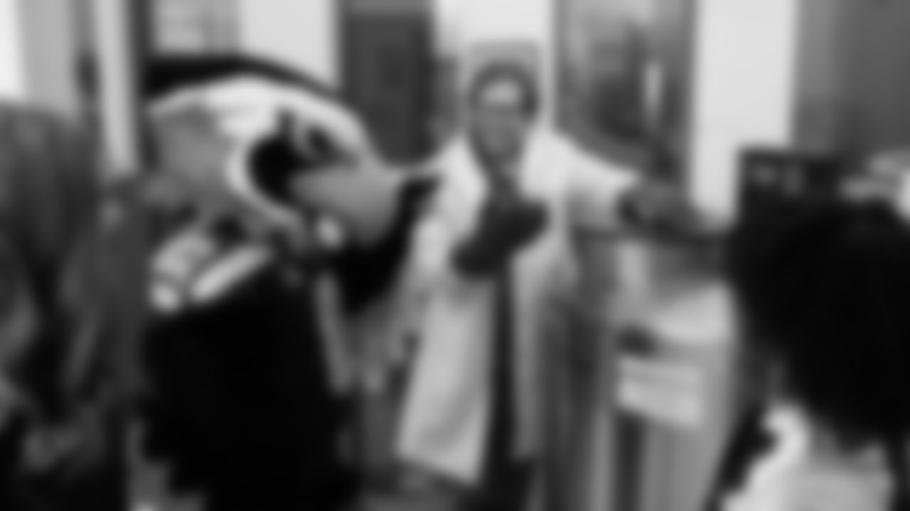 Dr. Nora Disis was honored as the Seahawks' Delta Community Captain on November 20, 2025.