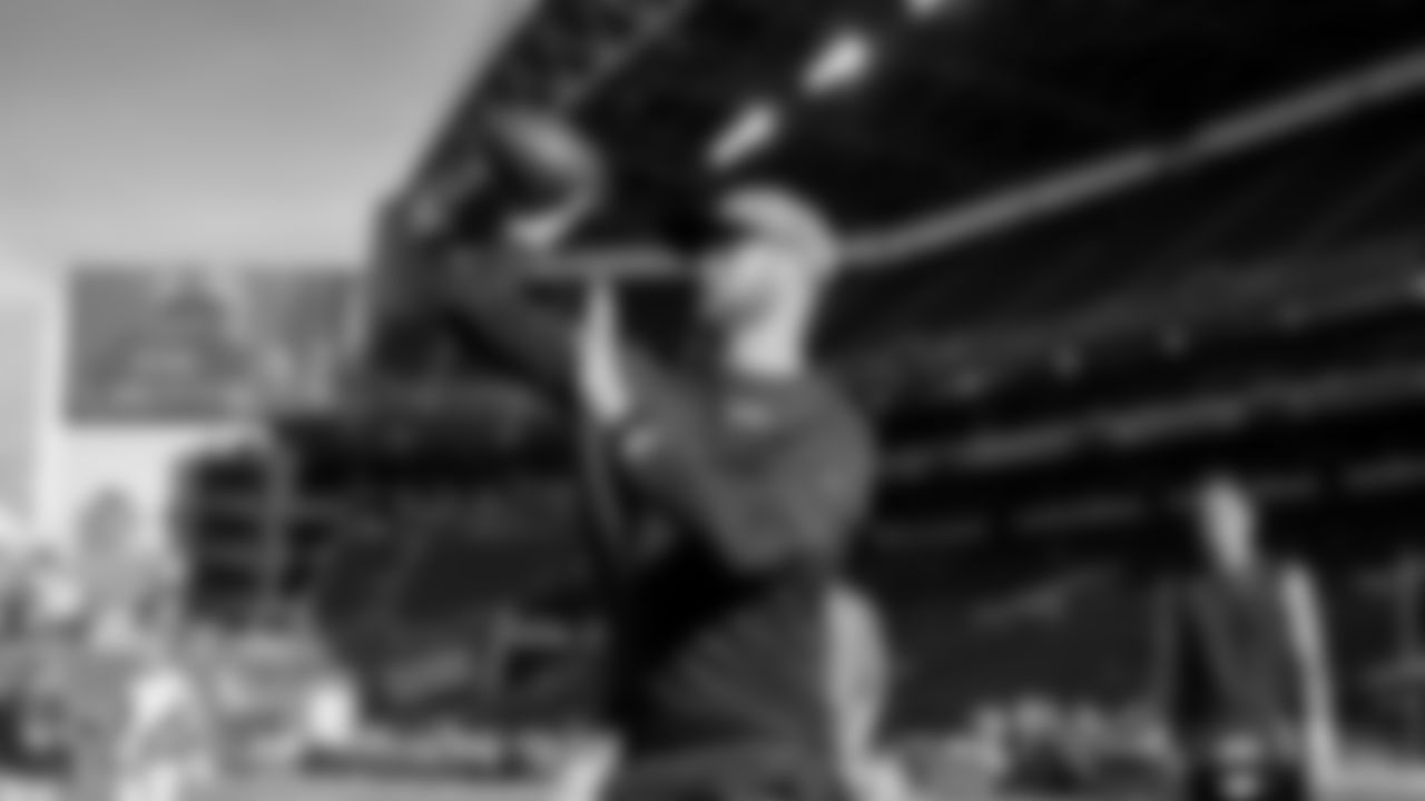 Seahawks quarterback Sam Darnold (14) warms up at Lumen Field for the Week 10 matchup vs. the Arizona Cardinals.