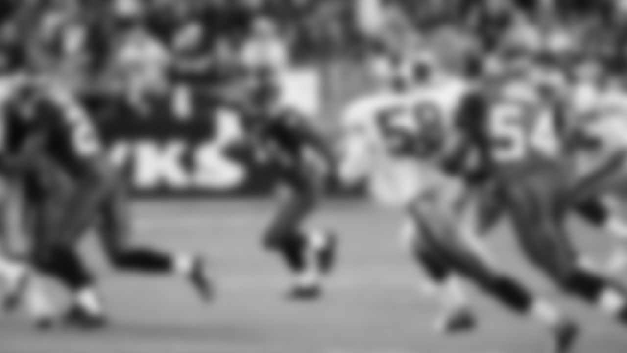 WR Bobby Engram 2001-2008