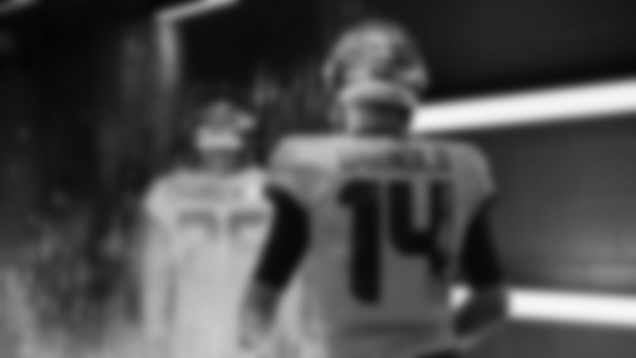 Seahawks vs. Rams - 2025 Week 16