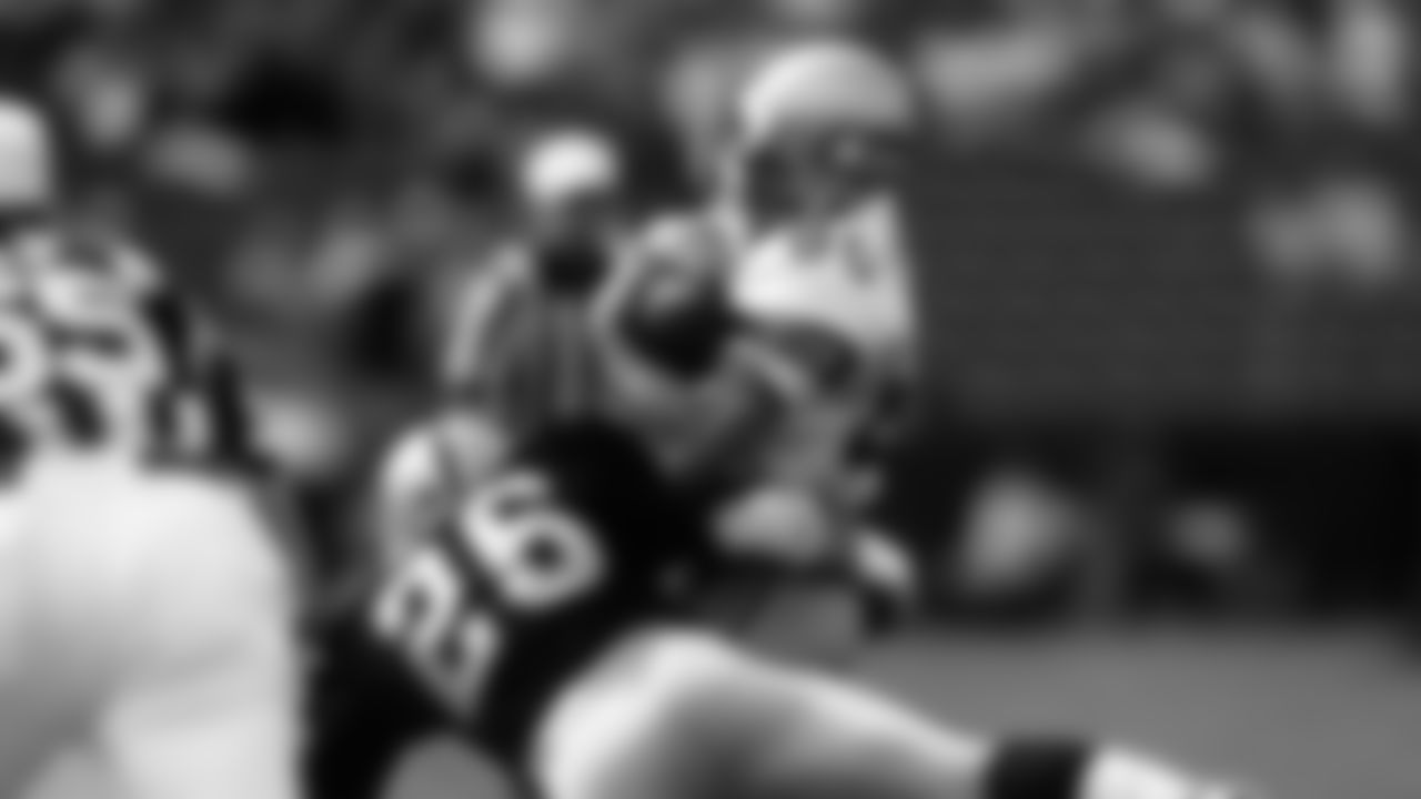 WR Steve Largent 1976-1989