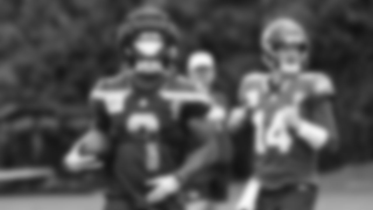 Seahawks running back Kenneth Walker III (9) practiced on Tuesday, January 13, 2026 at the Virginia Mason Athletic Center.