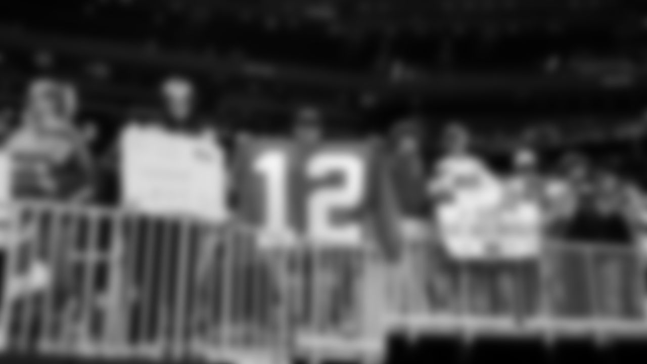 12s Show Out Strong For Week 14 In Atlanta On December 7, 2025