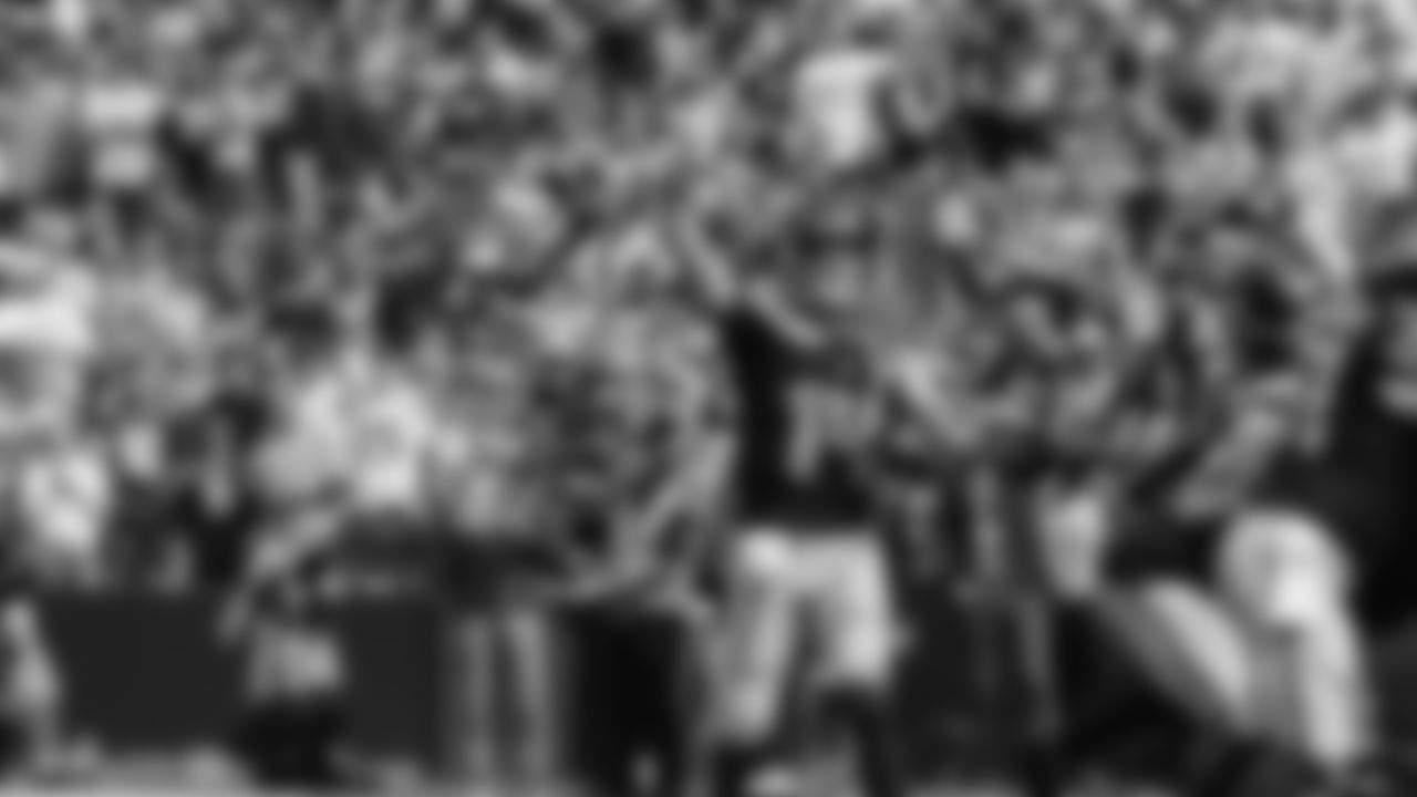 Seahawks quarterback Sam Darnold (14) vs. the San Francisco 49ers in Week 1.