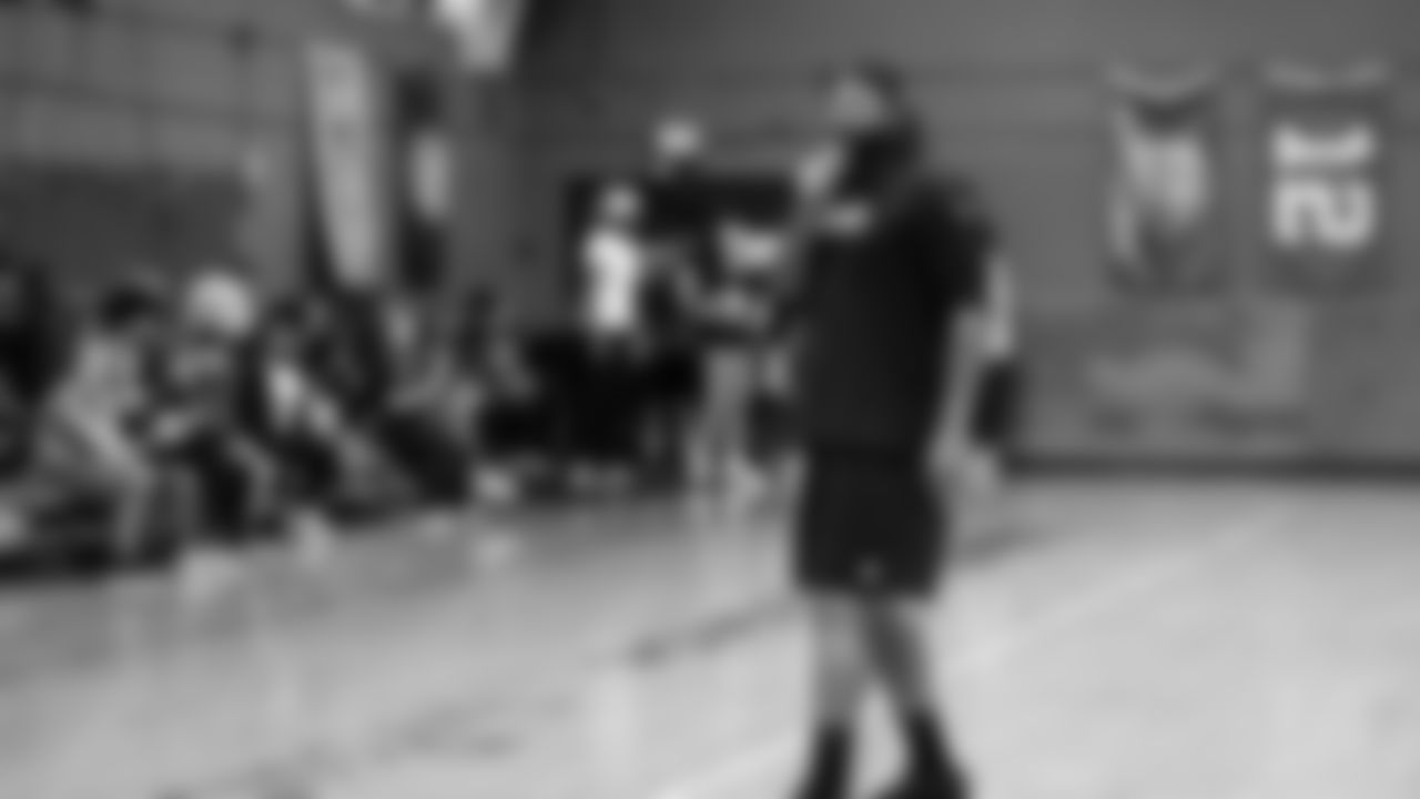 The Game Changers Program celebrated the completion of the program with a night of fun and games with Seahawks Legend Garry Gilliam on November 7, 2025.