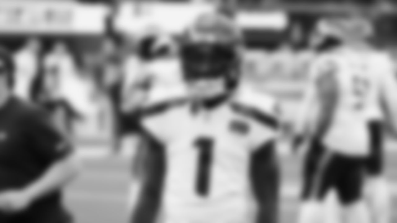 Seahawks cornerback Derion Kendrick (1) during pregame warmups at SoFi Stadium for the Week 11 matchup at the L.A. Rams.