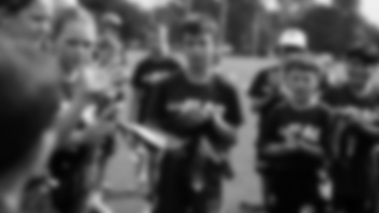 The Seahawks hosted a Seahawks Flag Football camp in Sydney, Australia where local kids had the opportunity to compete alongside Seahawks Legend Cliff Avril.