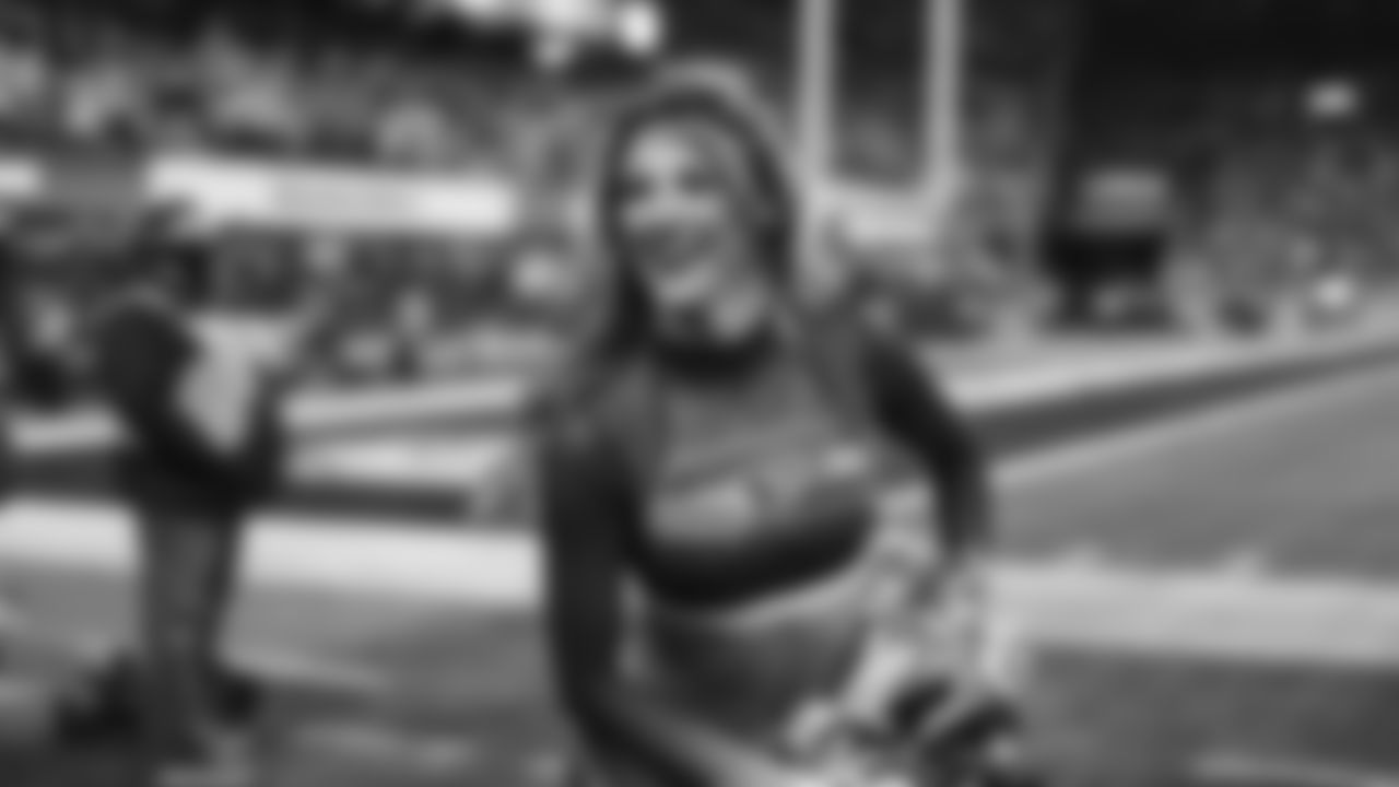 Seahawks Dancers in the Divisional Game on January 17, 2026.