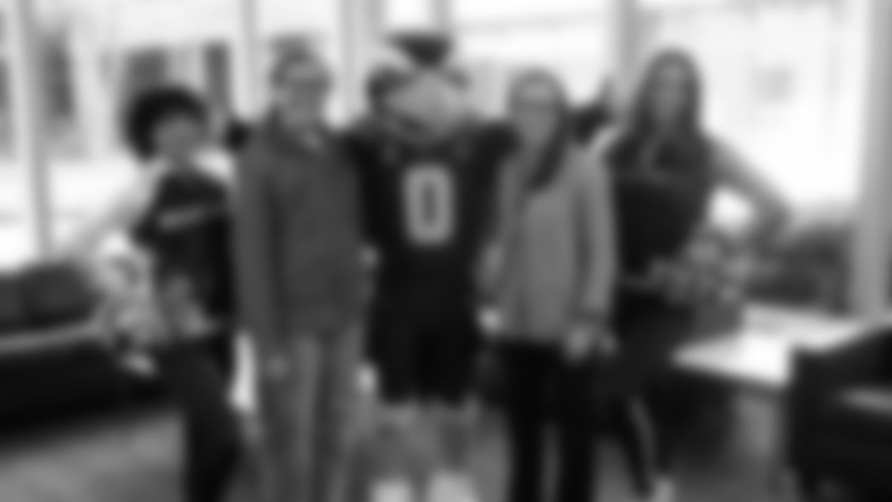 Dr. Nora Disis was honored as the Seahawks' Delta Community Captain on November 20, 2025.