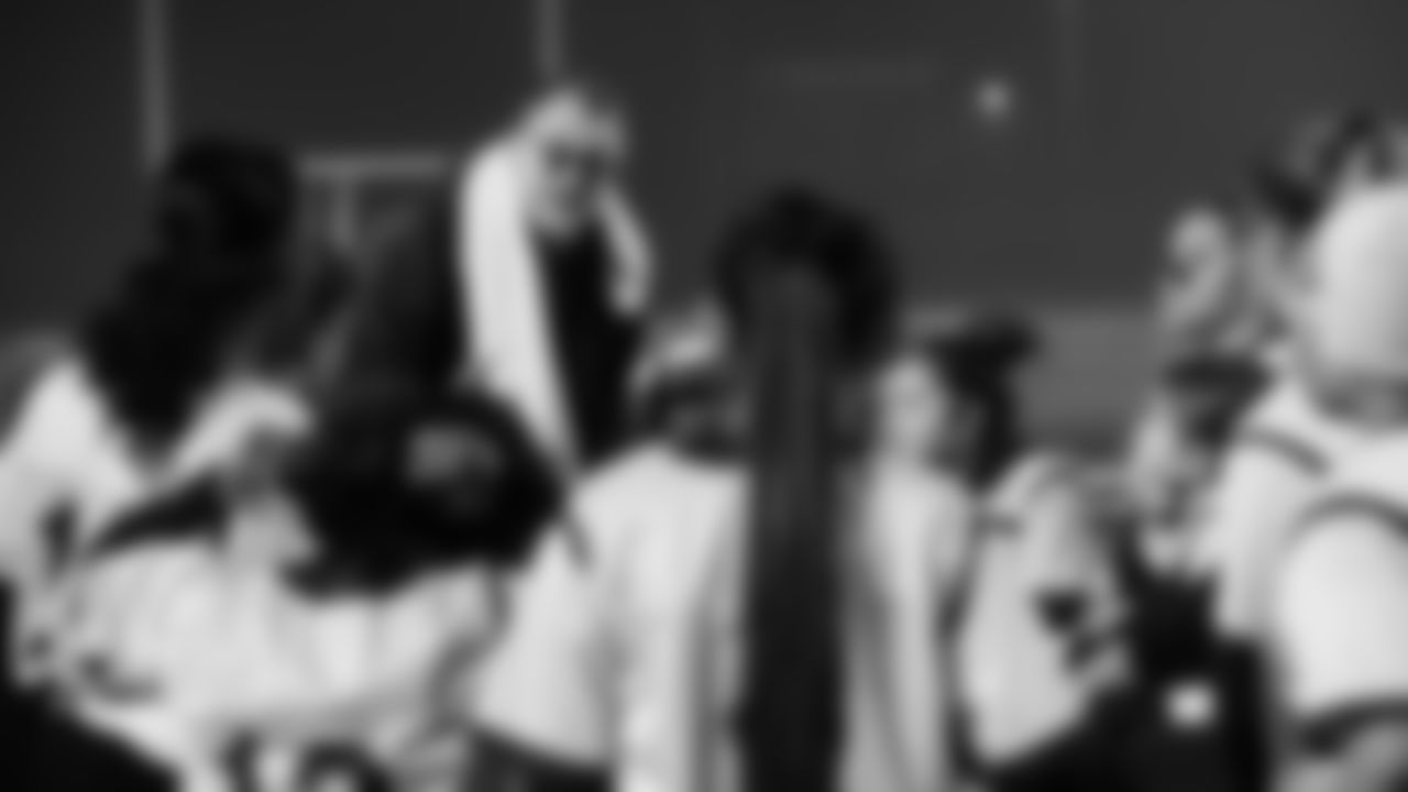 The Seahawks visited Tahoma High School on Tuesday, January 13, 2026 with Seahawks Legend Orlando Huff for the last Girls Flag Takeover of the season featuring the varsity game between Todd Beamer High School vs. Tahoma High School.