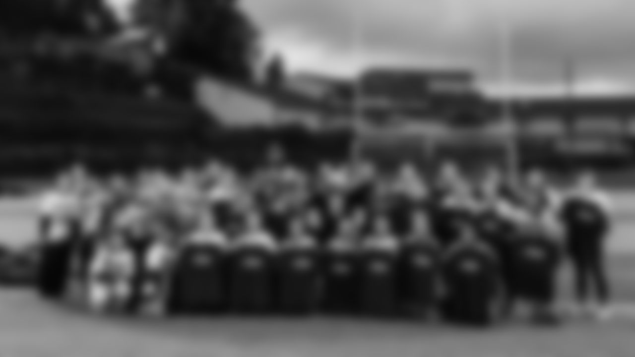 The Seahawks visited Everett Memorial Stadium on Wednesday, January 7, 2026 with Seahawks Legend Garry Gilliam for the third Girls Flag Takeover of the season featuring varsity games between Ferndale High School vs. Monroe High School and Squalicum High School vs. Jackson High School.