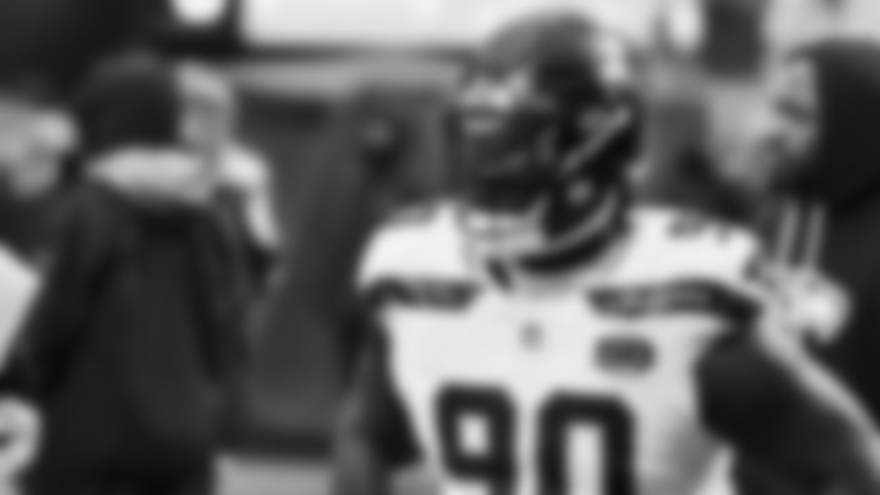 Seahawks defensive tackle Jarran Reed (90) warms up at Bank of America Stadium for the Week 17 matchup vs. Panthers on December 28, 2025.