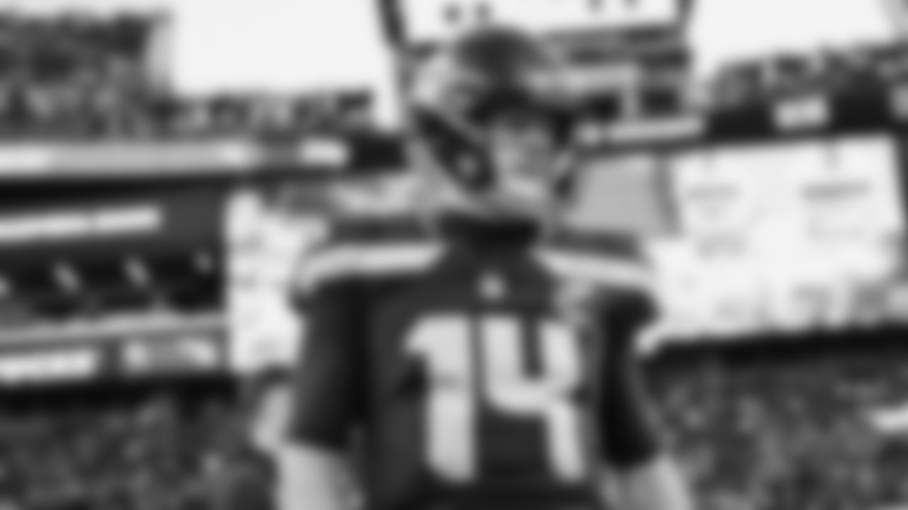 Seahawks quarterback Sam Darnold (14) warms up at Lumen Field for the NFC divisional round game vs. the San Francisco 49ers on January 17, 2026.