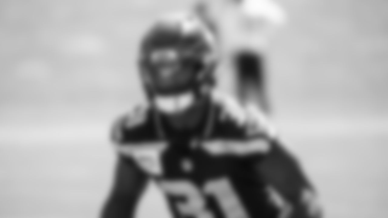 Seahawks running back Jacardia Wright (31) participated in a workout on day one of OTAs on Tuesday, May 27, 2025 at the Virginia Mason Athletic Center.