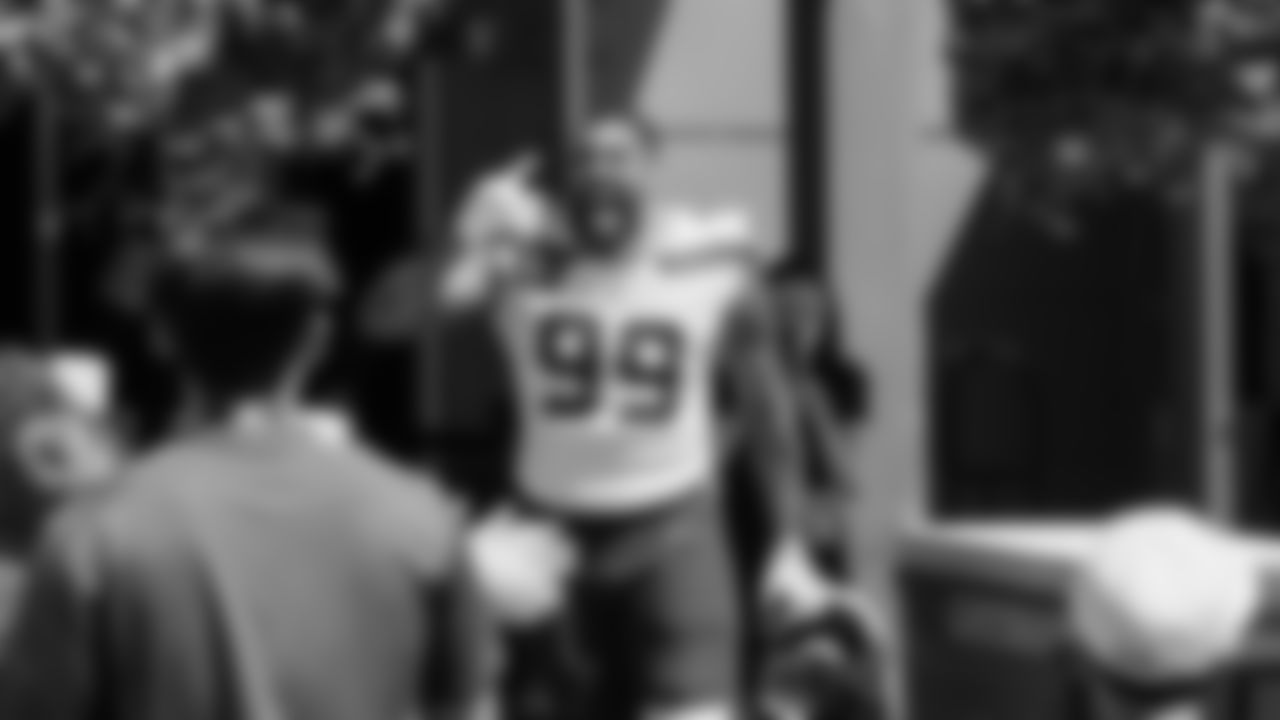 Seahawks defensive end Leonard Williams (99) practiced on August 12, 2025 at the Virginia Mason Athletic Center.