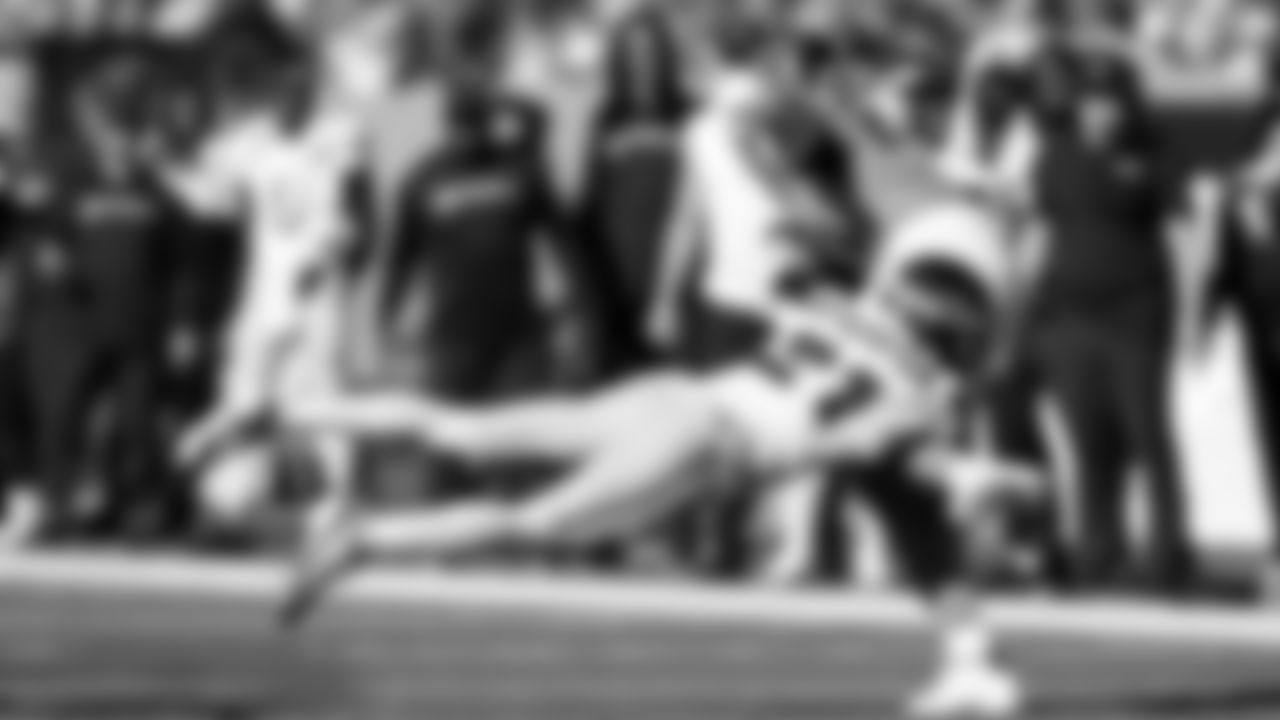 Seahawks at Titans on November 23, 2025