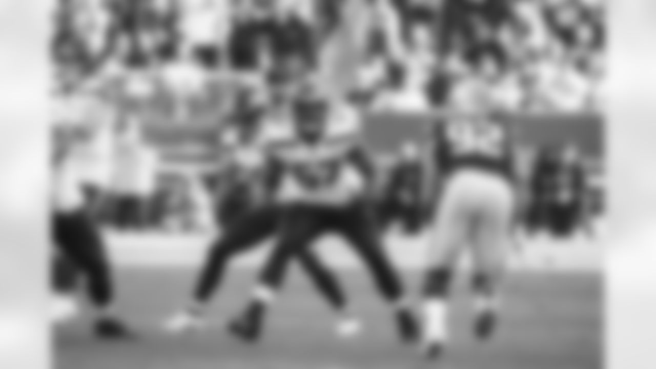67_Cross,Charles_ActionShots.