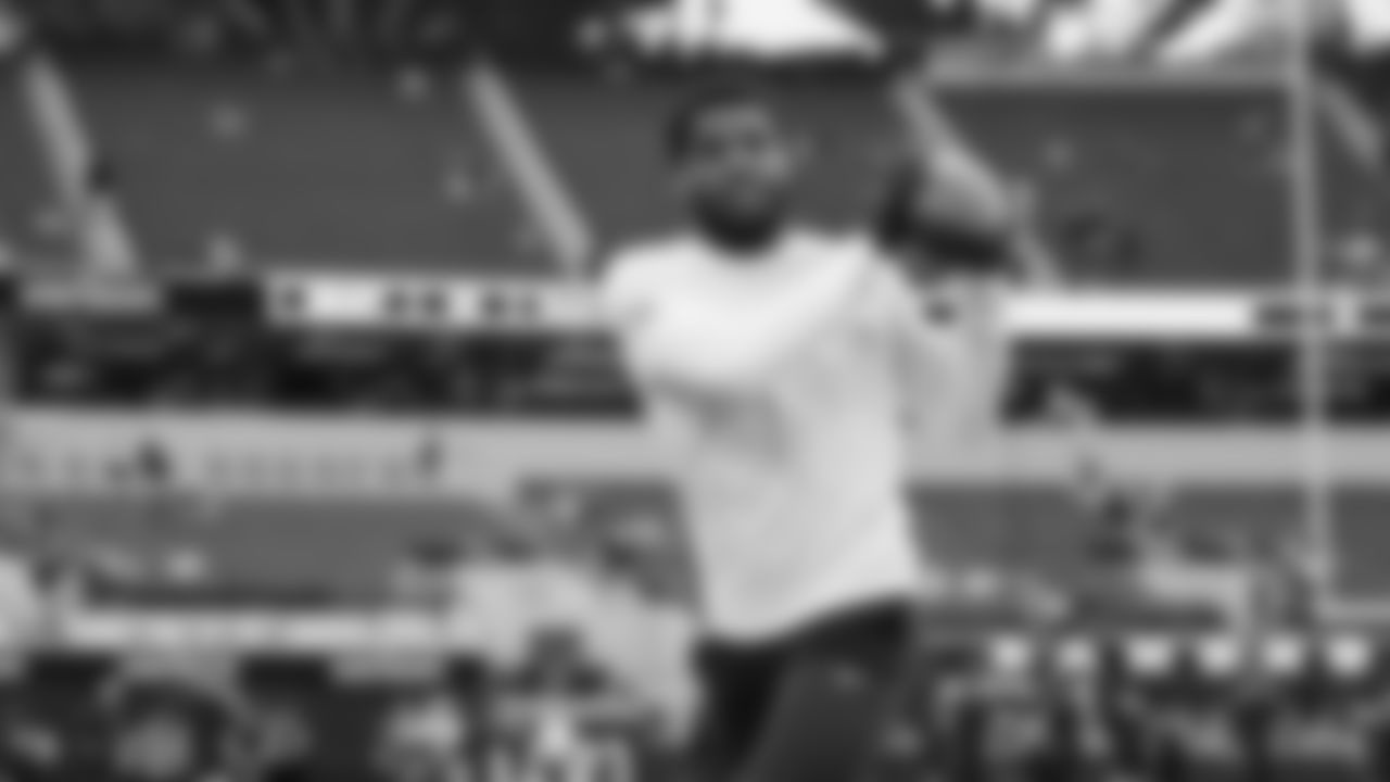 Seahawks cornerback Devon Witherspoon (21) during pregame warmups at SoFi Stadium for the Week 11 matchup at the L.A. Rams.