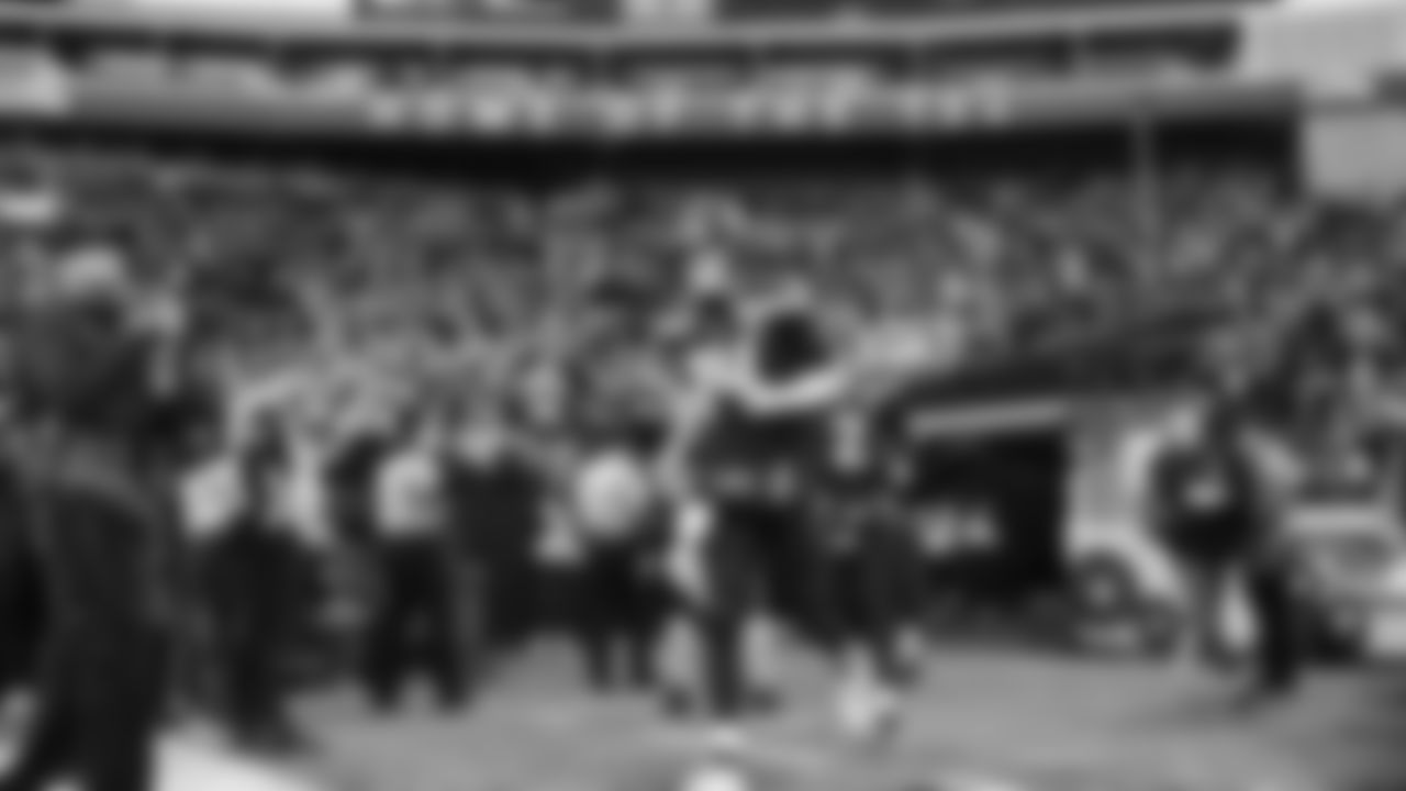 Seahawks quarterback Sam Darnold (14) warms up at Lumen Field for the NFC divisional round game vs. the San Francisco 49ers on January 17, 2026.