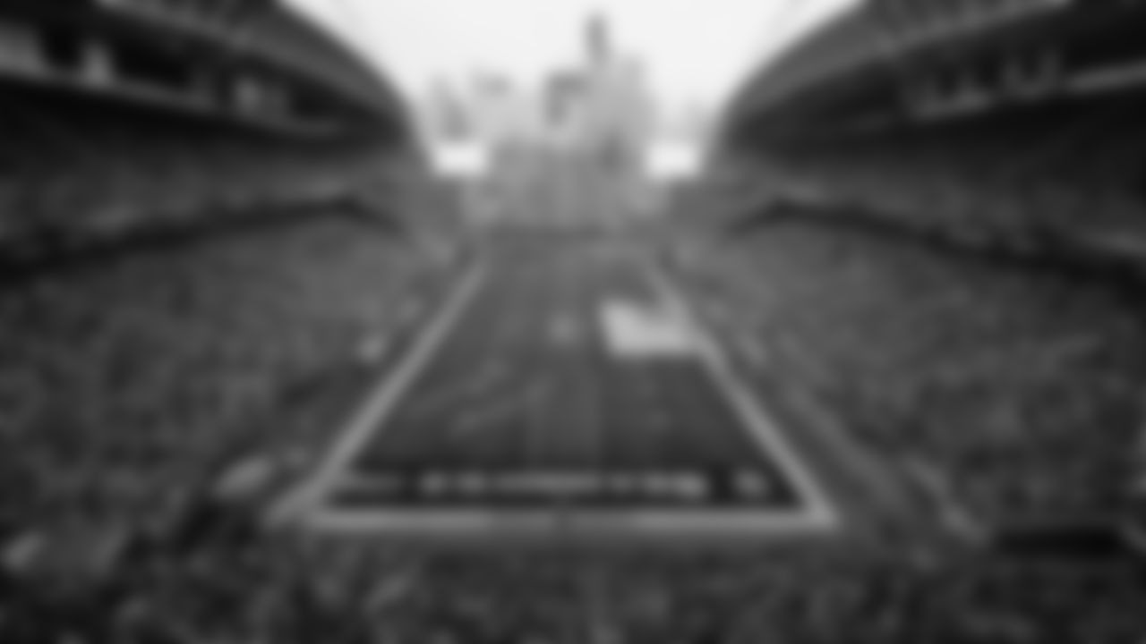 Seahawks Legends Rufus Porter and John L. Williams raise 12 flag in week 15 on December 14, 2025