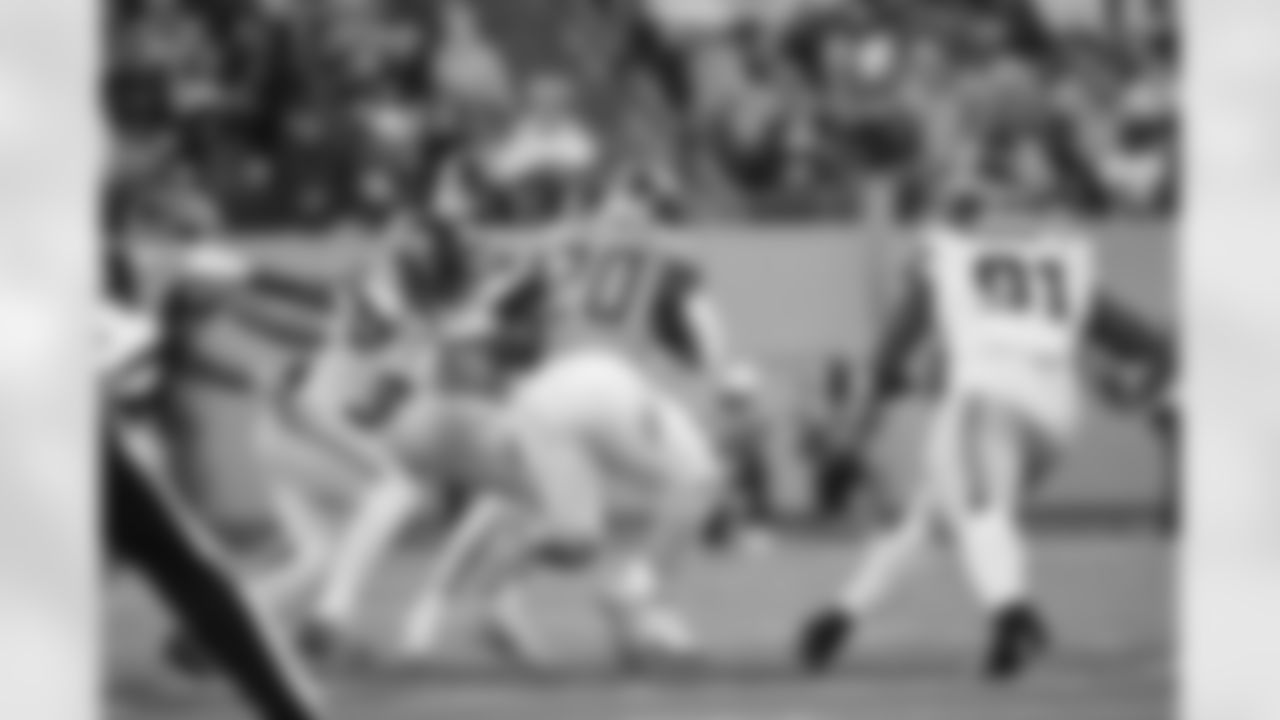 Seahawks at Titans on November 23, 2025