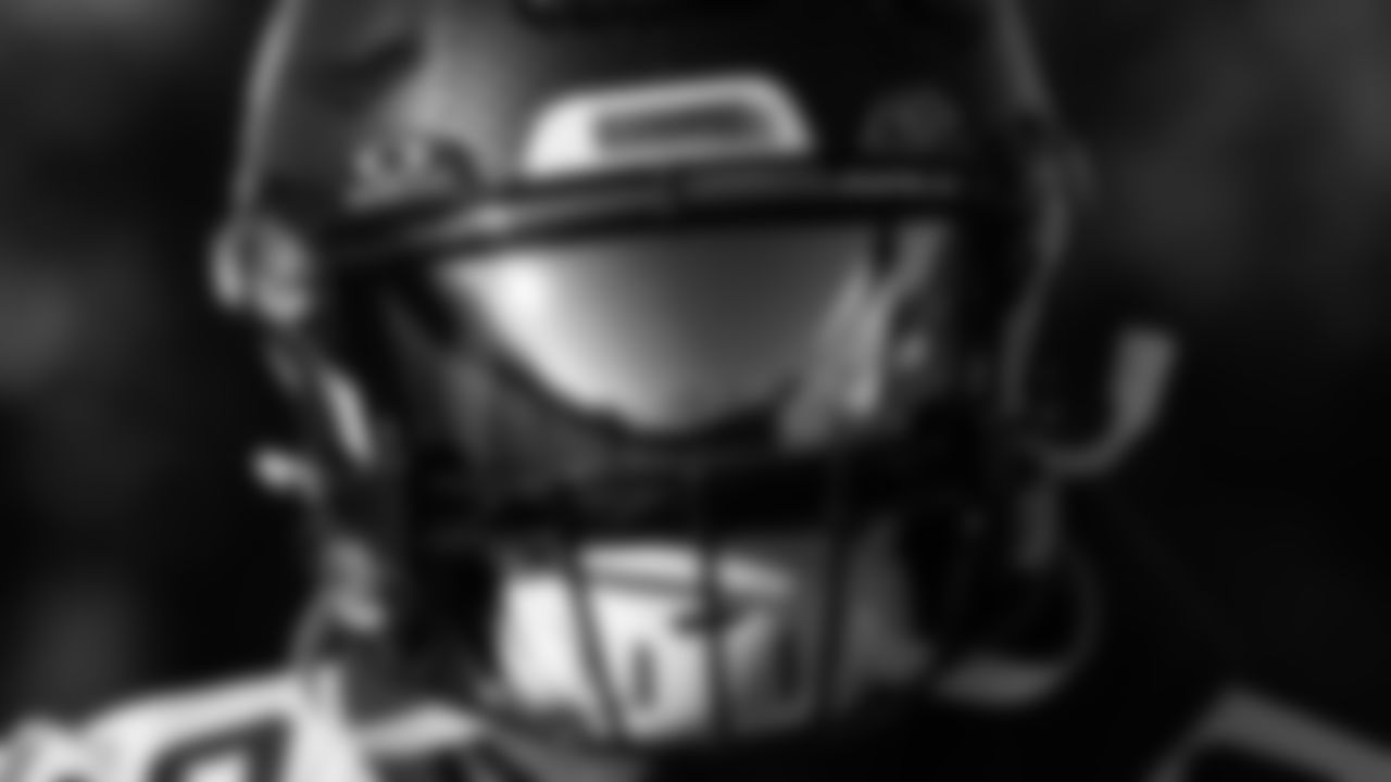 Seahawks running back Kenneth Walker III (9) practiced on Wednesday, December 31, 2025 at the Virginia Mason Athletic Center.