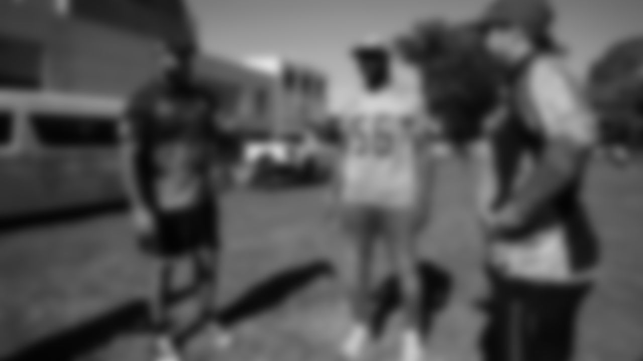 During a visit to Australia, Seahawks Legend Cliff Avril and Blitz stopped by the Kurranulla Aboriginal Corporation Community Center to play flag football and rugby alongside the Cronulla Sharks.