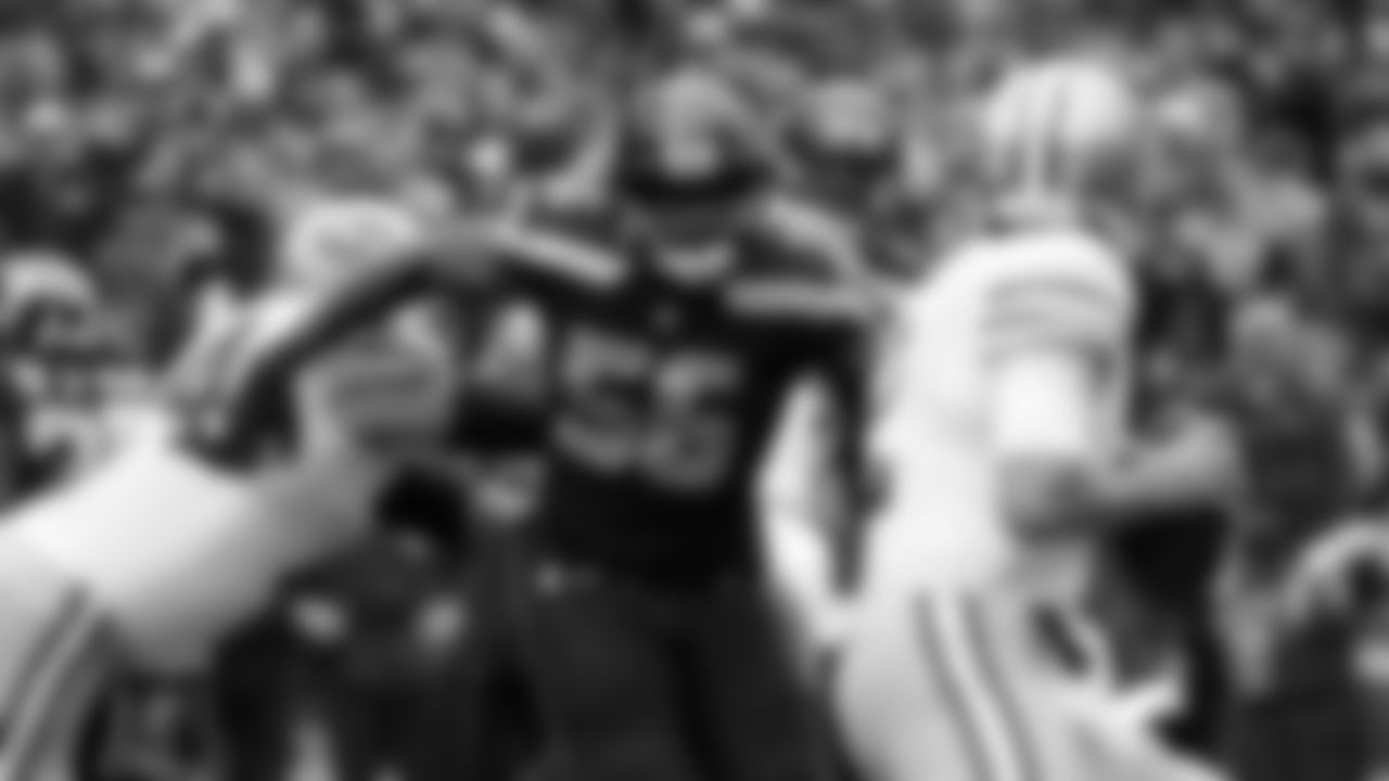 DE Cliff Avril 2013-2017