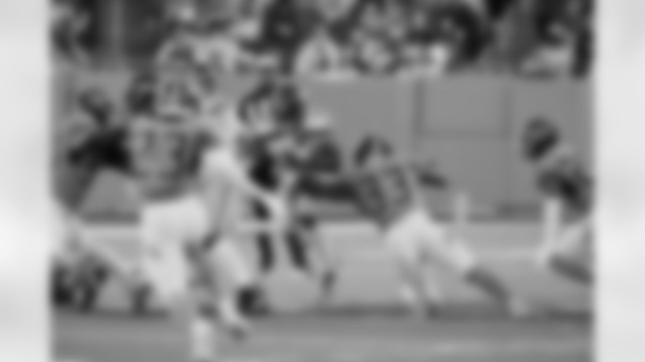 Seahawks at Titans on November 23, 2025