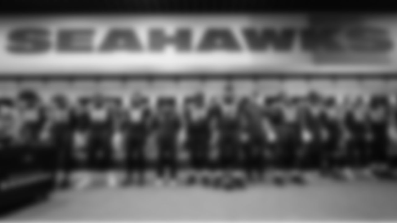 As they do before every game, the Seahawks joined hands in prayer.